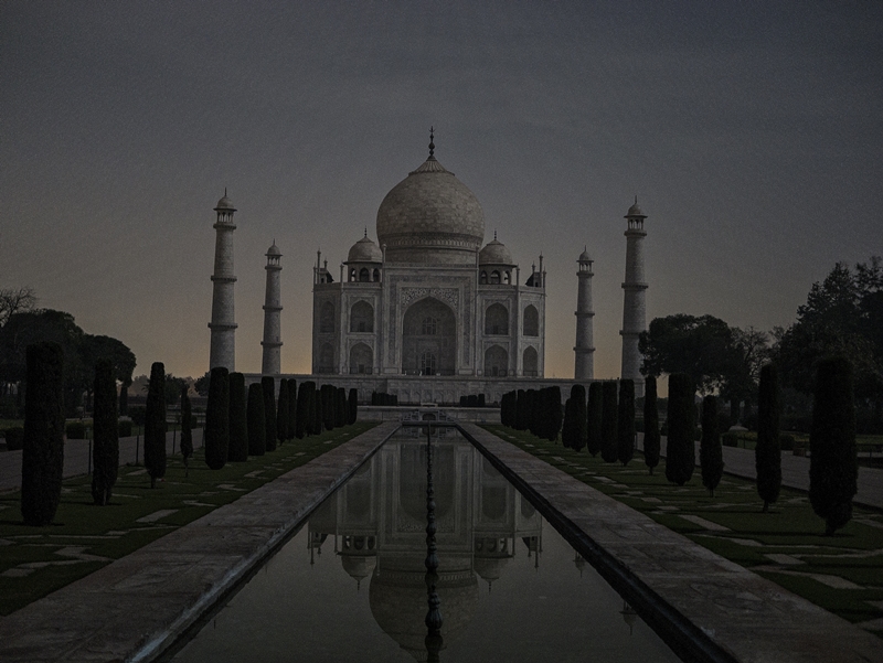 Taj Mahal bei Mondlicht